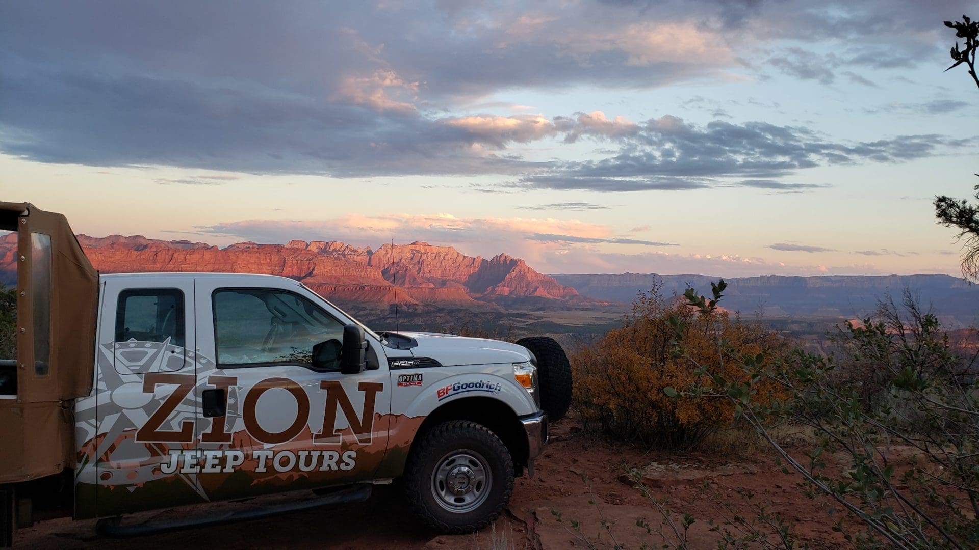 Experience Zion National Park with Jeep Tours